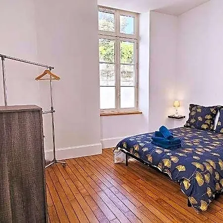 Apartamento Le Coeur D'angouleme, Calme Et Spacieux *